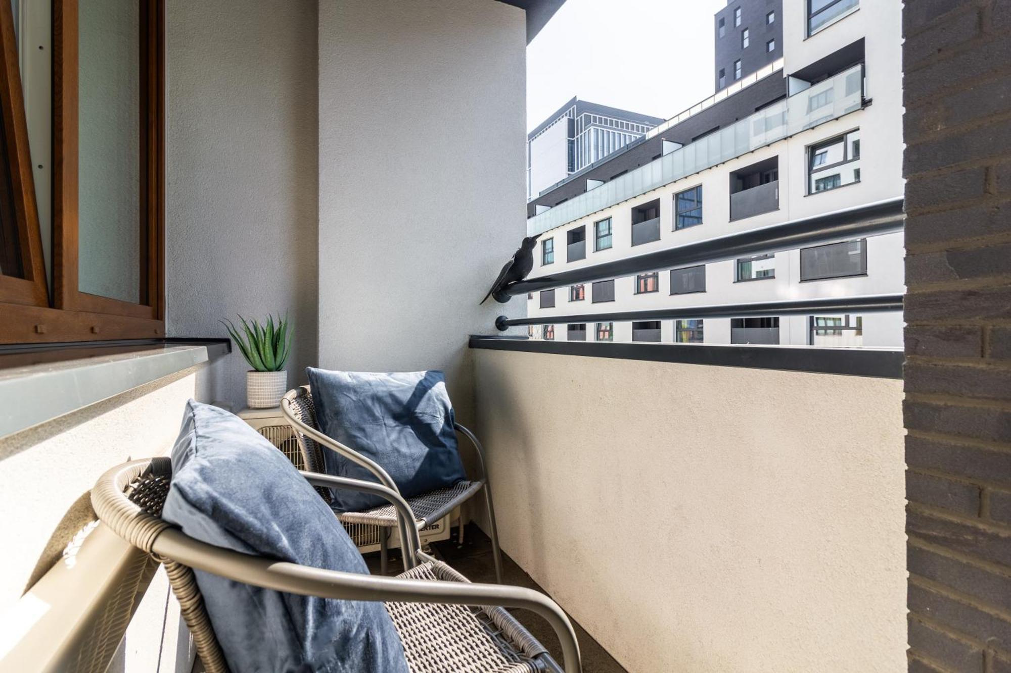 Apartament Near Sky Tower Free Parking For 2 Cars 브로츠와프 외부 사진